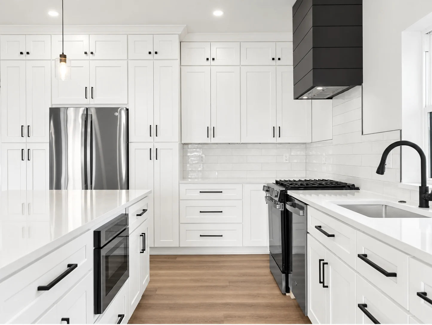 AI-enhanced Shaker White project view